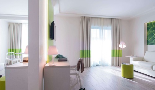 Suite, 1 Double Bed with Sofa bed, Park View