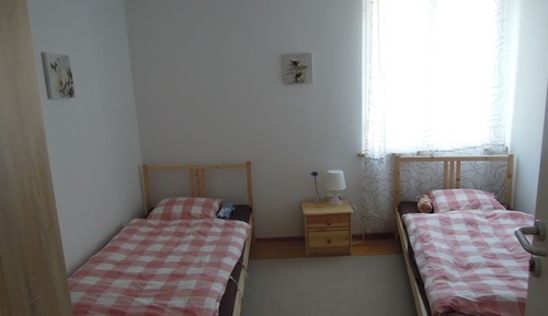 Basic Double or Twin Room, Shared Bathroom