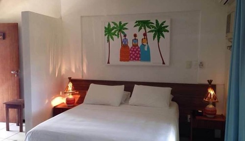 QUARTO DUPLO COM VARANDA