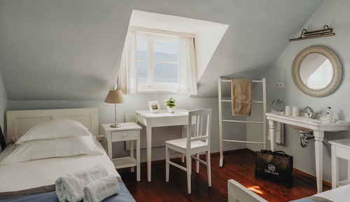 Family Double Room, Lake View