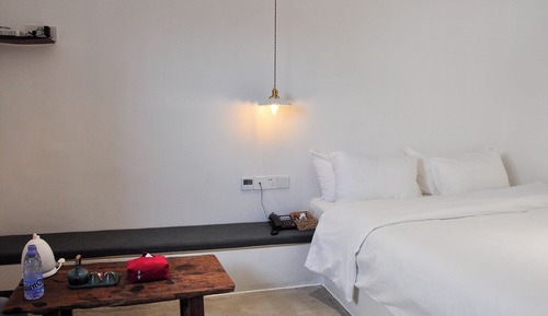 Basic Double Room, 1 King Bed, City View
