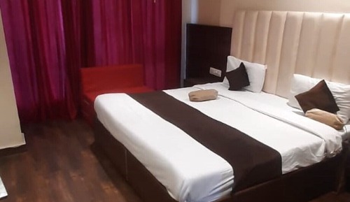 Deluxe Double Room, City View