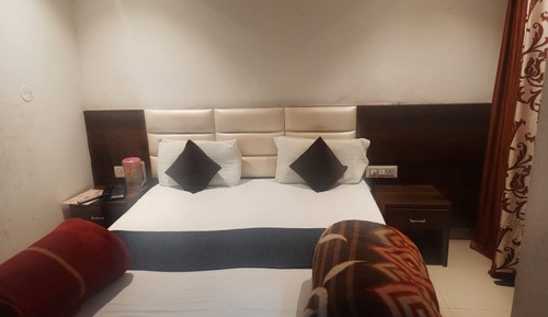 Basic Double Room, City View