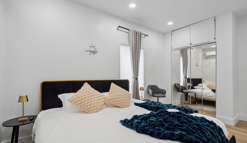 Comfort Apartment, Courtyard View