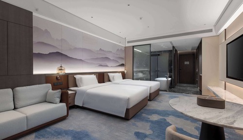 Deluxe Room, Multiple Beds, City View