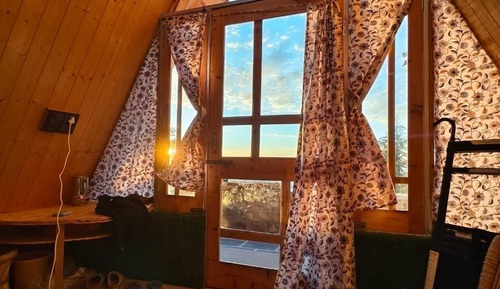 Comfort Cabin, Balcony