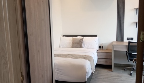 Junior Apartment