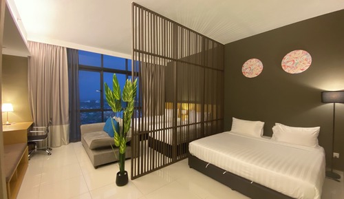 Studio Suite, Multiple Beds