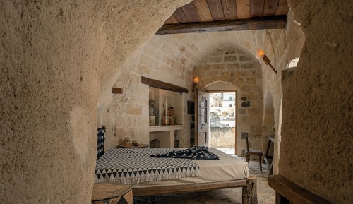 Middle Neolithic Dwelling of Serra D'Alto 3 (Matera) - in a cave with view of the Sassi