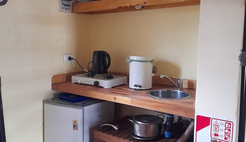 Basic Cabin, Mountain View