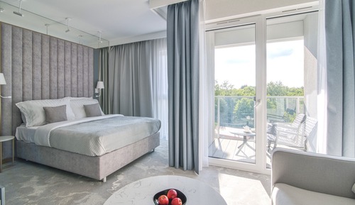 Junior Studio Suite, Balcony, Courtyard View