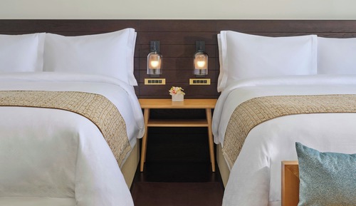 Superior Room, 2 Queen Beds, Non Smoking, Pool View