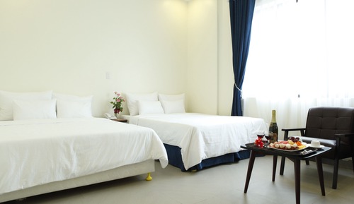 Standard Double Room, City View
