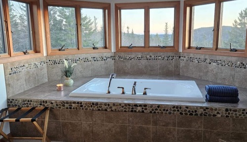 Luxury House, Mountain View