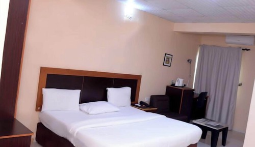Economy Room, Balcony, City View