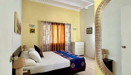 Exclusive Apartment, Pool View