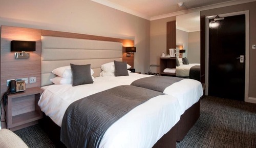 Comfort Twin Room