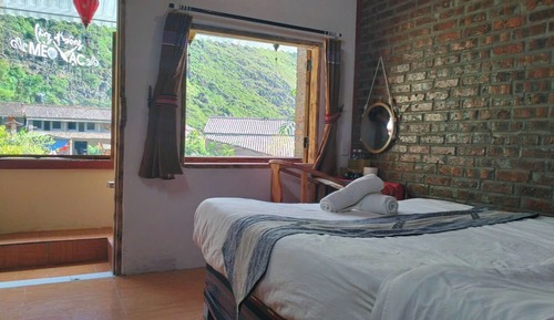 Standard Double Room, Hill View