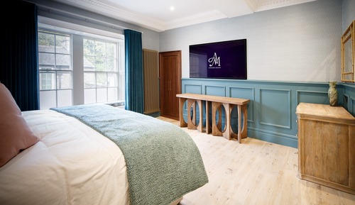 Deluxe Double Room, Courtyard View