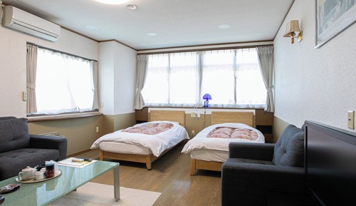 Twin Room, Non Smoking