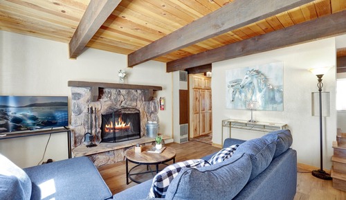 Cabin, 2 Queen Beds, Patio, Mountain View (2362)