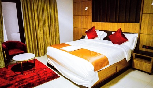 Luxury Room