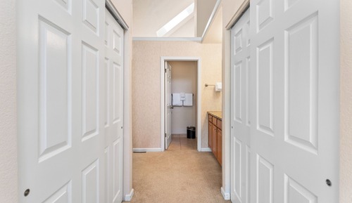 Apartment (2 Bedrooms)