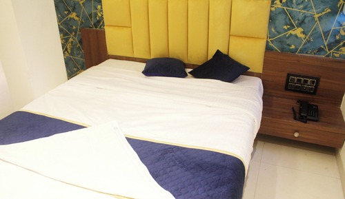 Superior Double Room, City View