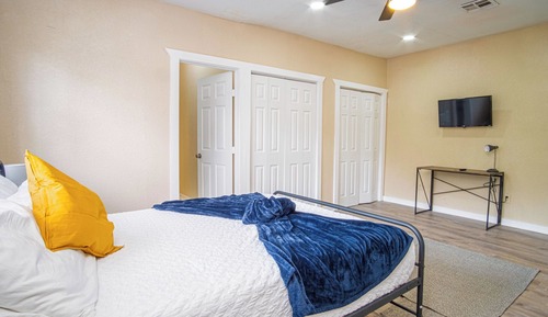 House (3 Bedrooms)