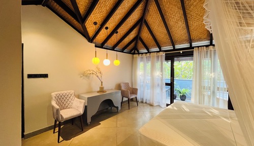 Junior suite with balcony