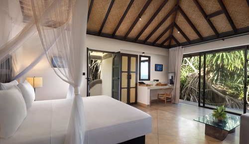 Terrace suite with sea view