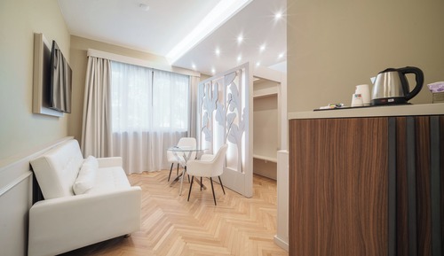 Elite Suite, City View