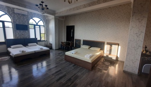 Family Studio Suite, Balcony, City View