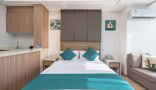 Comfort Single Room, City View
