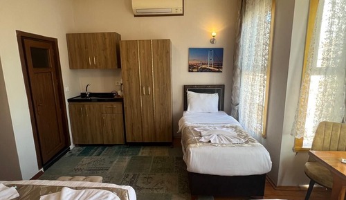 Family Quadruple Room, City View