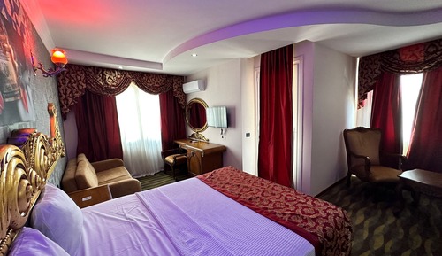 Double Room, Partial Sea View