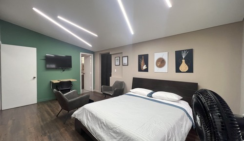 Apartment (A104)