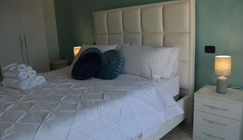 Family Apartment, Balcony, Mountain View