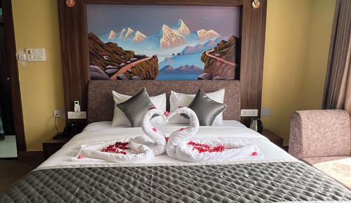 Superior Room, Non Smoking, Mountain View