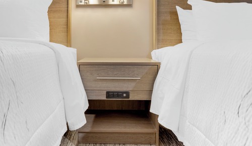 Deluxe Room, 2 Queen Beds (Smoke Free)