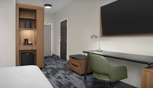 Standard Room, 1 King Bed (Hearing Accessible)