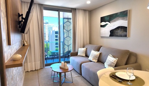 Deluxe Studio Suite