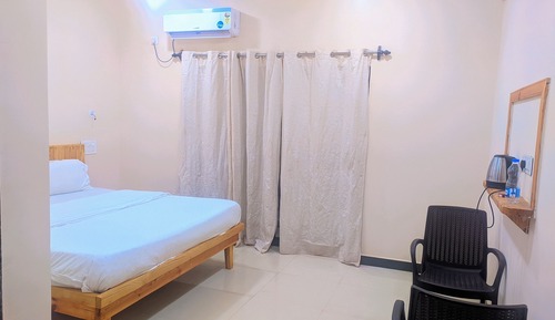 Deluxe Room, Balcony, Garden View