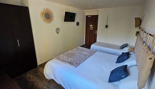 Comfort Triple Room