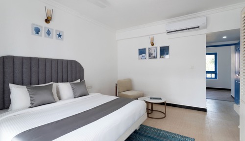 Double Room, City View