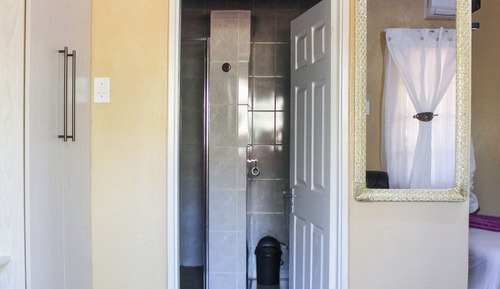 Standard Double or Twin Room, Mountain View