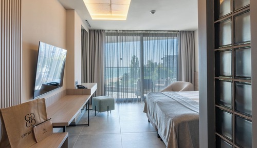 Deluxe Double Room, Balcony, Partial Sea View