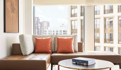 Suite, River View (Park)