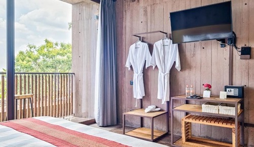 Premium Double Room, Balcony, Mountain View