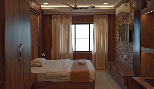 Presidential Studio Suite